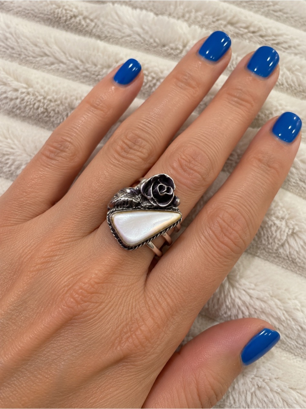 Vintage Artisan Mother of Pearl Rose Ring Estate Labeled 925